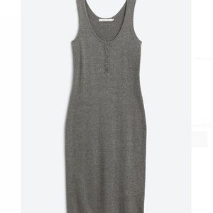 Stitches&Stripes - Gray Knit Midi Dress